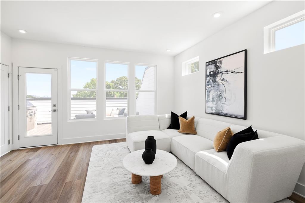 505 Motivation Circle NW