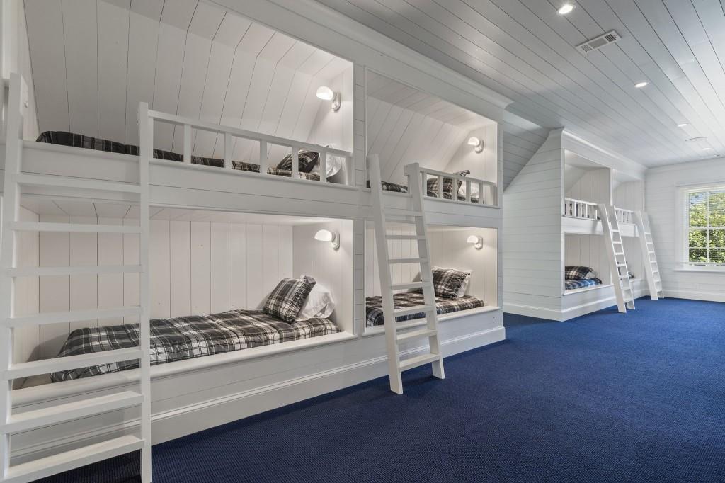 4975 Peachtree Dunwoody Road