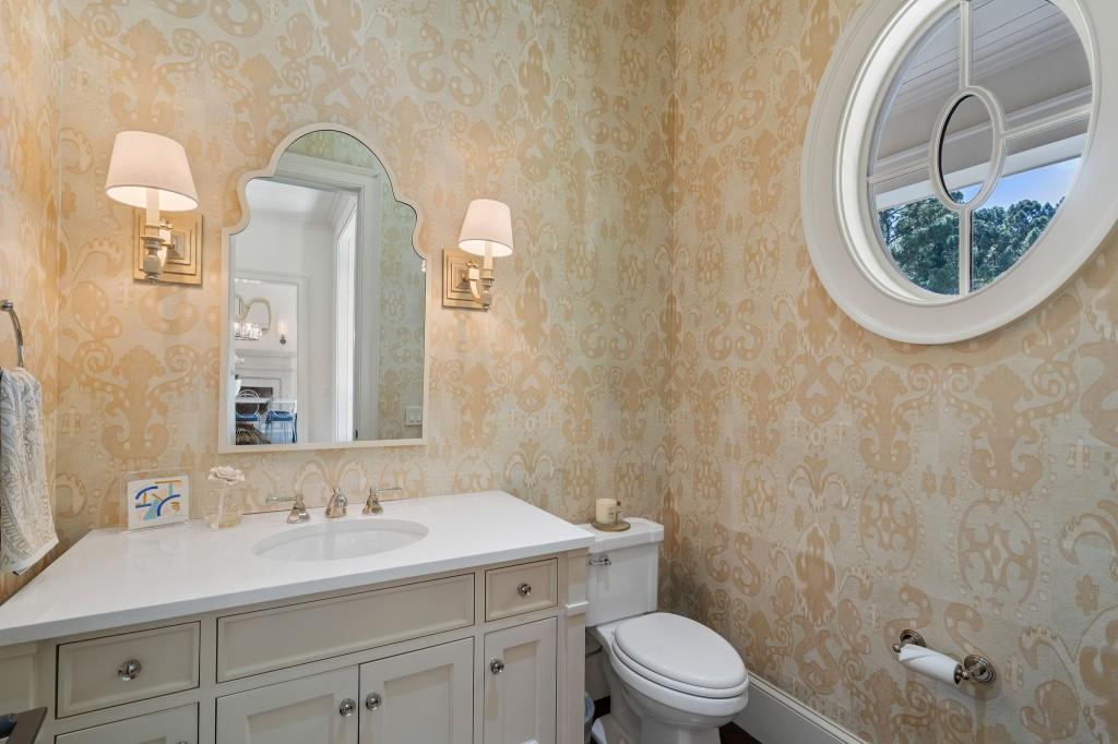 4975 Peachtree Dunwoody Road