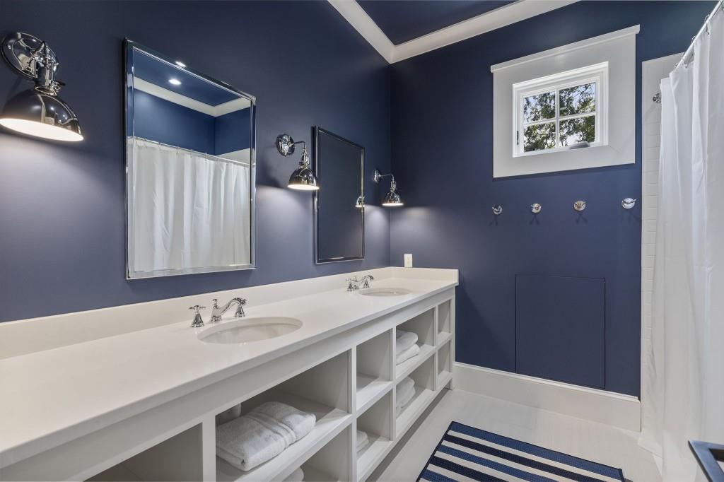 4975 Peachtree Dunwoody Road