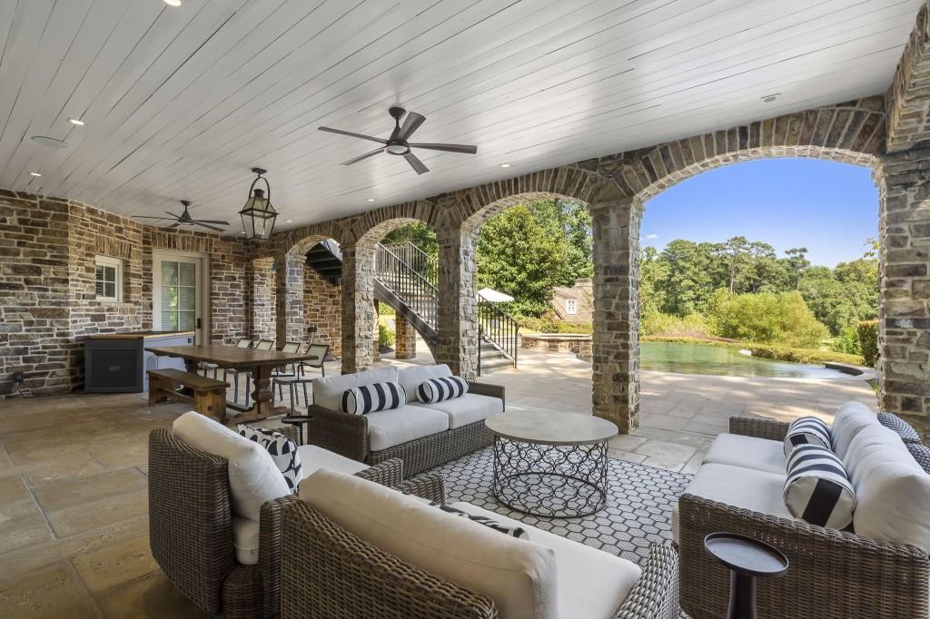 4975 Peachtree Dunwoody Road