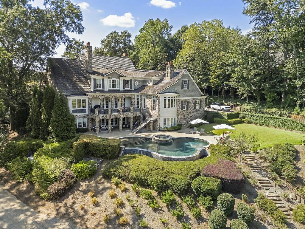 4975 Peachtree Dunwoody Road