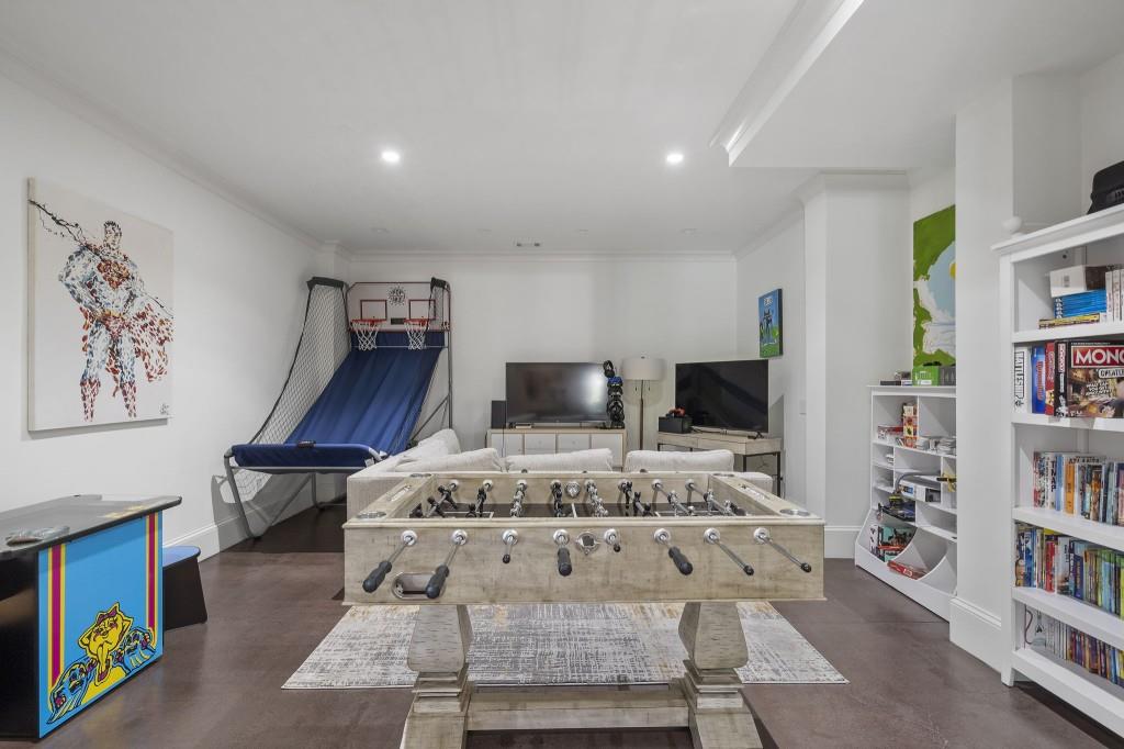 4975 Peachtree Dunwoody Road