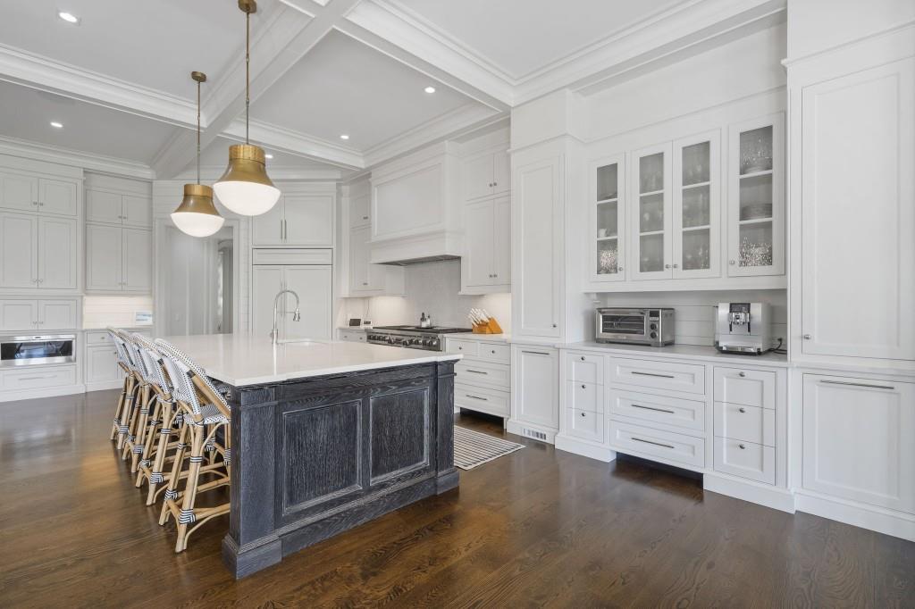 4975 Peachtree Dunwoody Road
