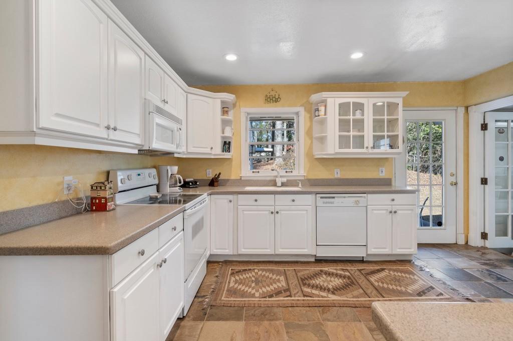 2368 Peeler Road