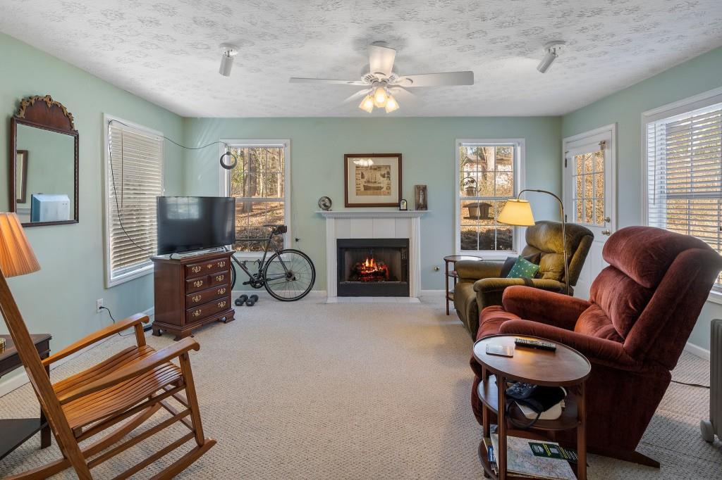 2368 Peeler Road