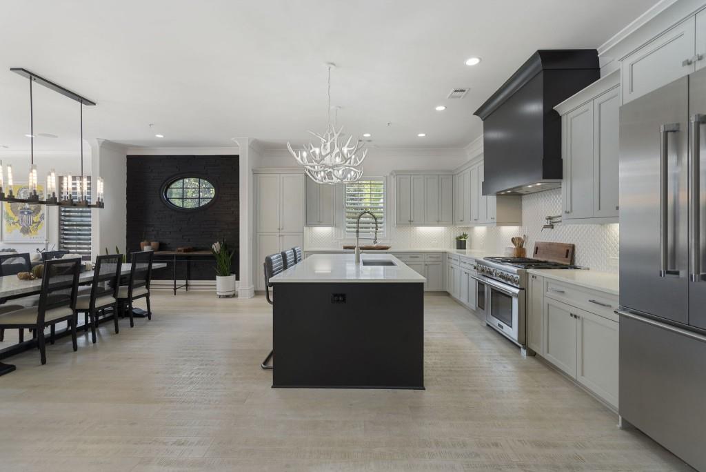 132 Grand Crescent