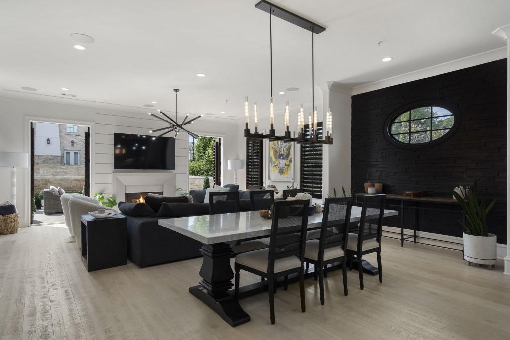 132 Grand Crescent
