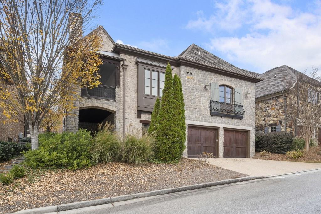 3769 Paces Lookout Circle