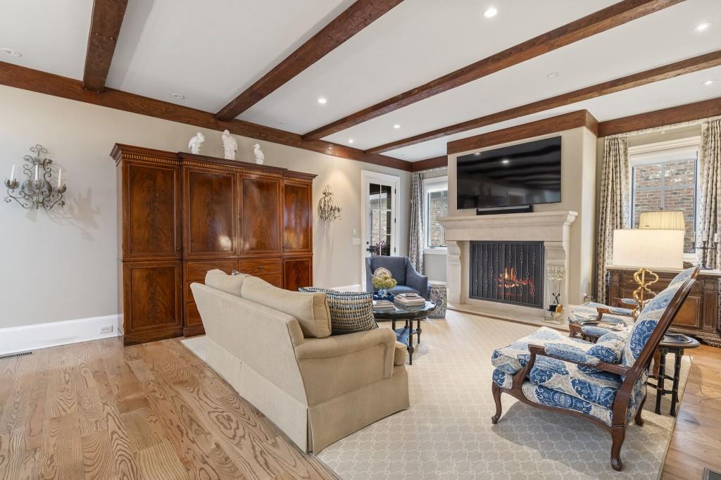 3769 Paces Lookout Circle