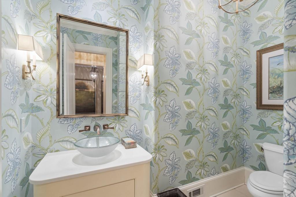 3769 Paces Lookout Circle