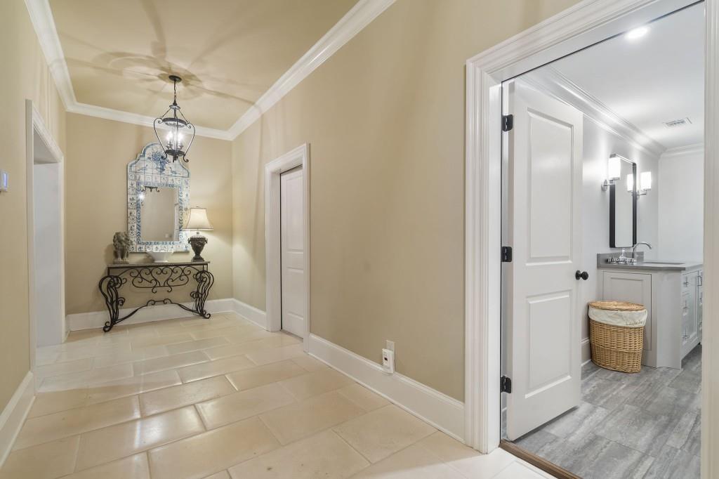 3769 Paces Lookout Circle