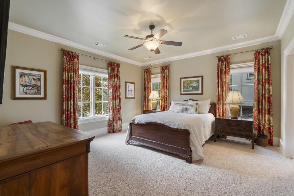 3769 Paces Lookout Circle