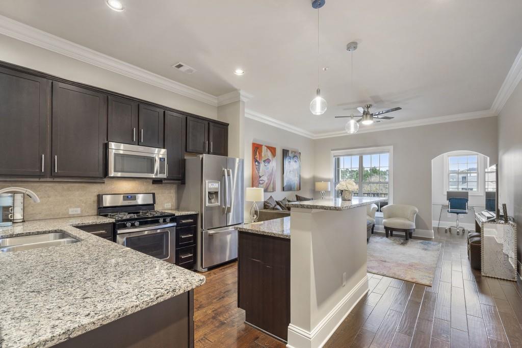 2300 Peachford Road Unit 4403