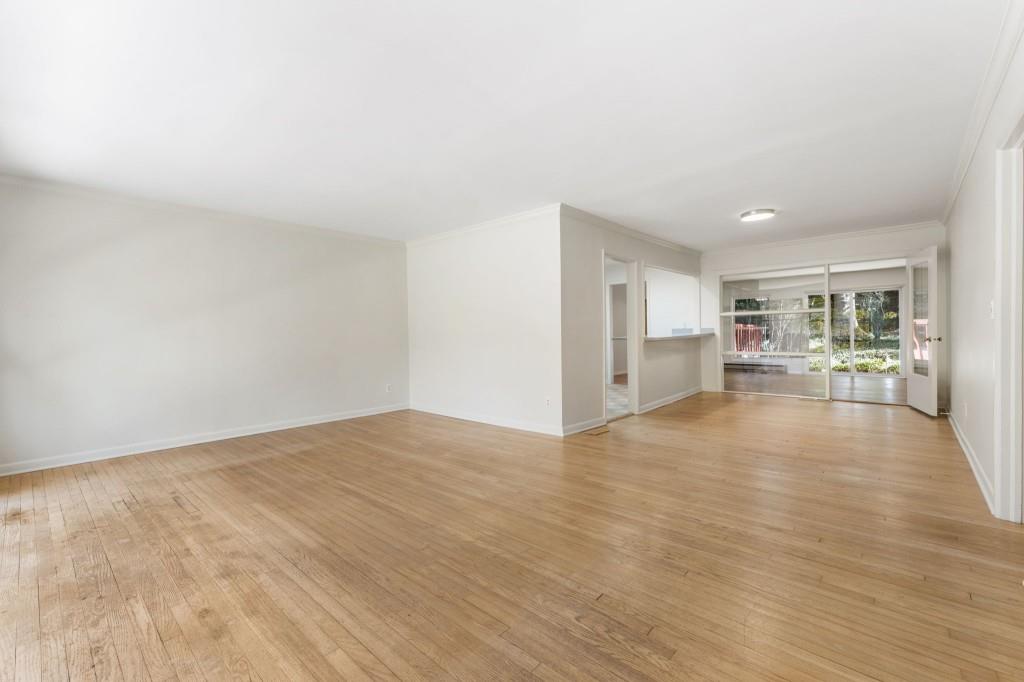 3143 Merrick Drive NE