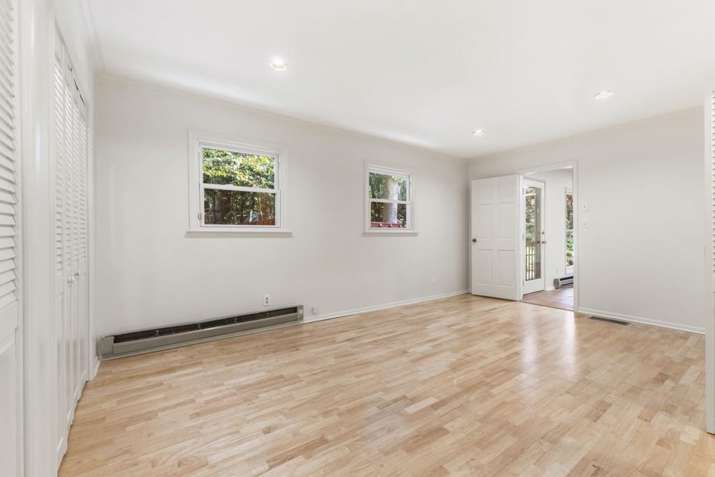 3143 Merrick Drive NE