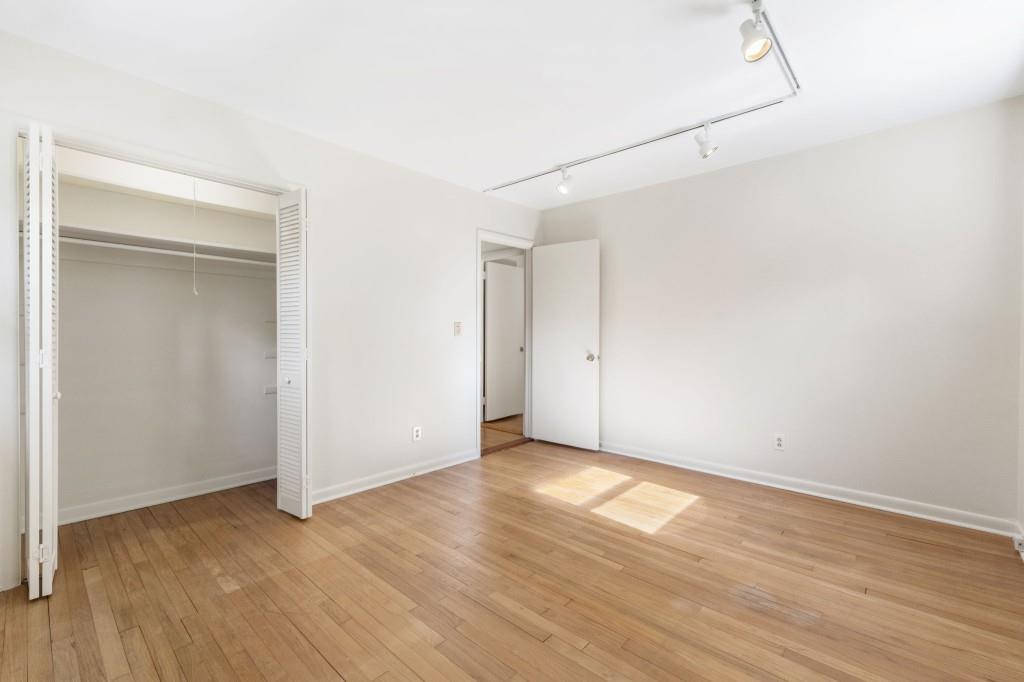 3143 Merrick Drive NE