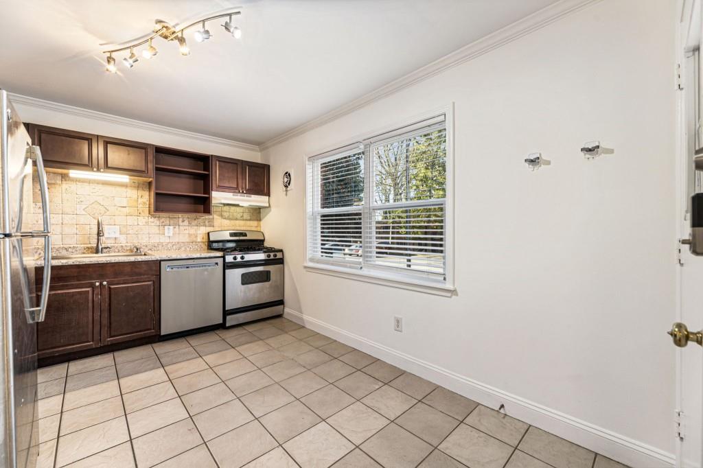 2429 Lawrenceville Highway Unit 5