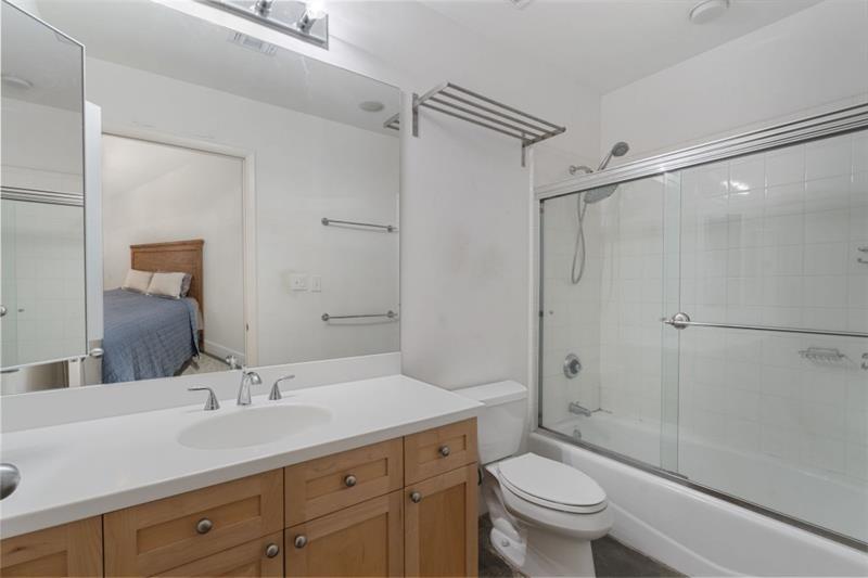 845 Spring Street Unit 523