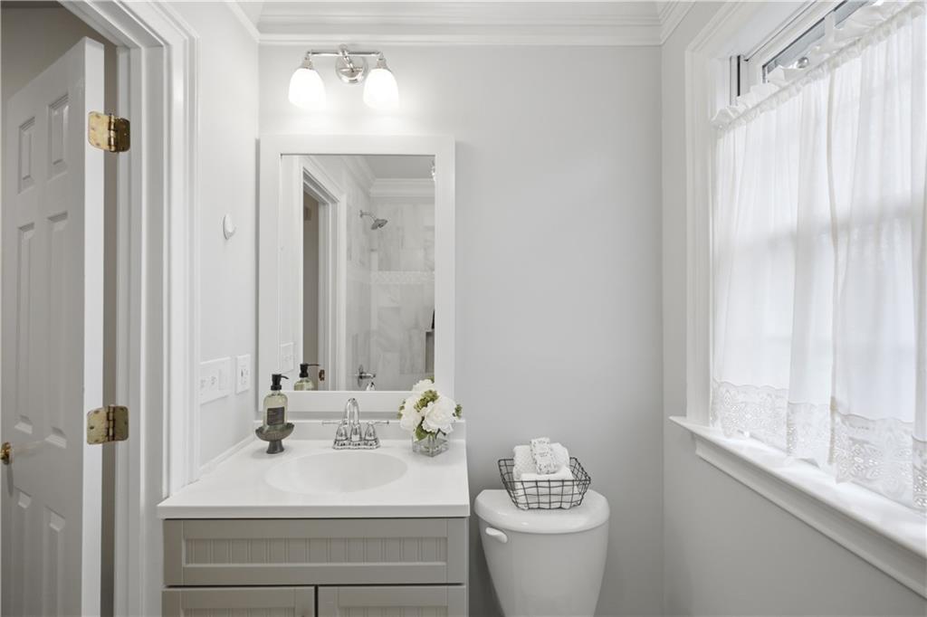 99 Sheridan Drive NE Unit 9