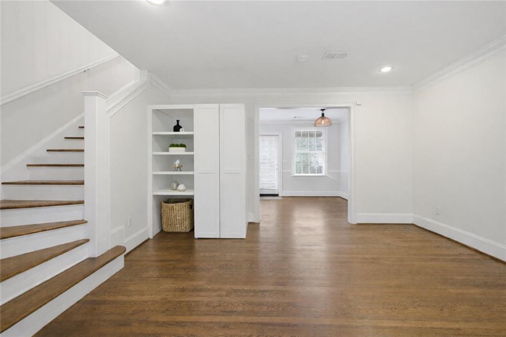 99 Sheridan Drive NE Unit 9