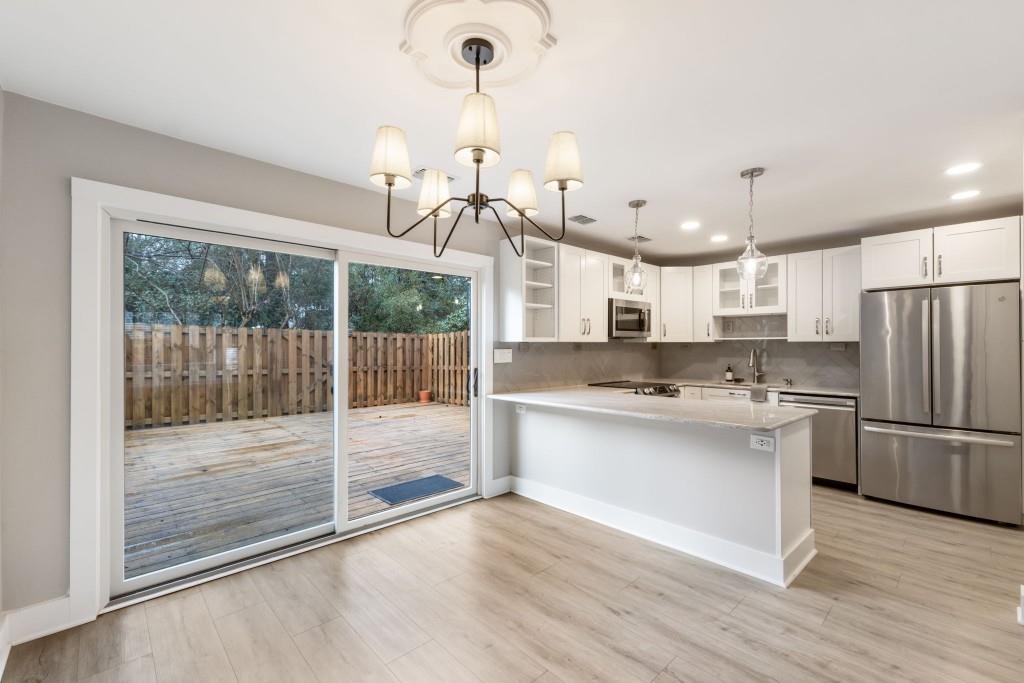 2794 Farmstead Road SE