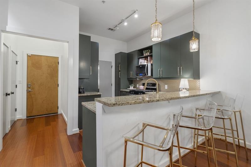 870 Inman Village Parkway NE Unit 212