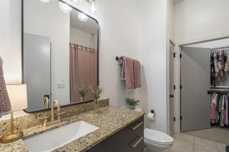 870 Inman Village Parkway NE Unit 212