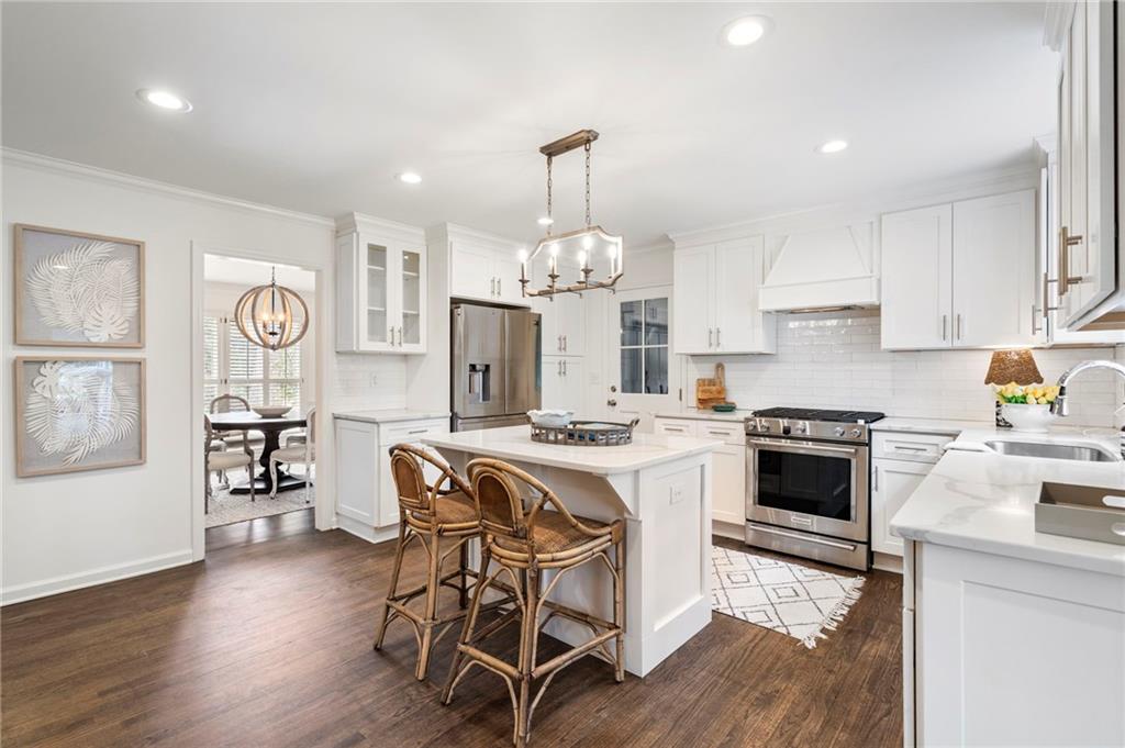 6615 Williamson Drive