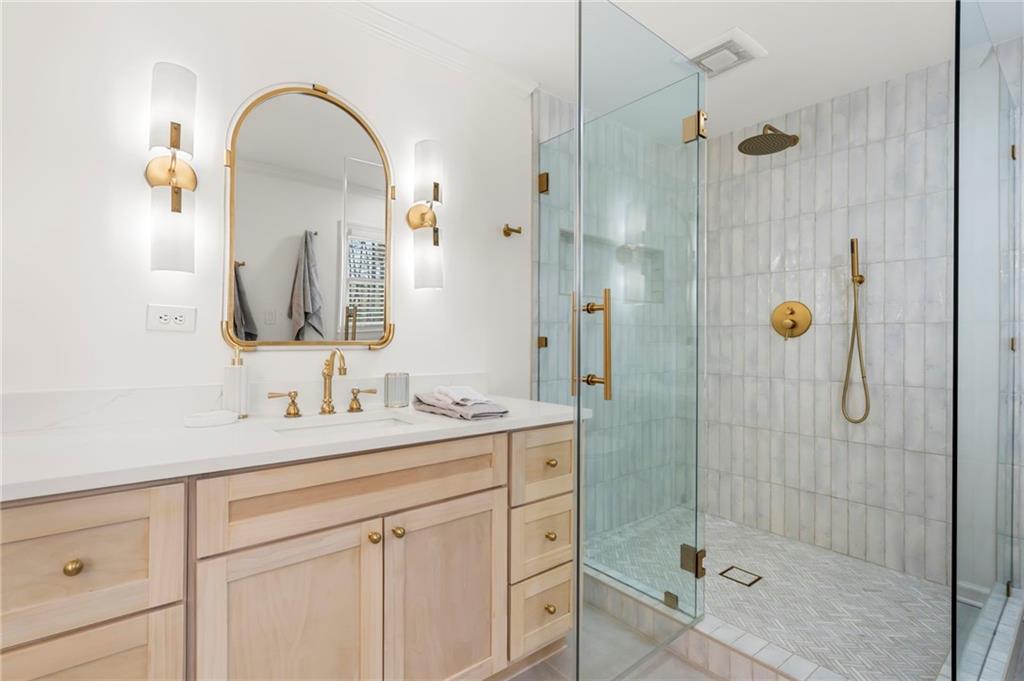 6615 Williamson Drive