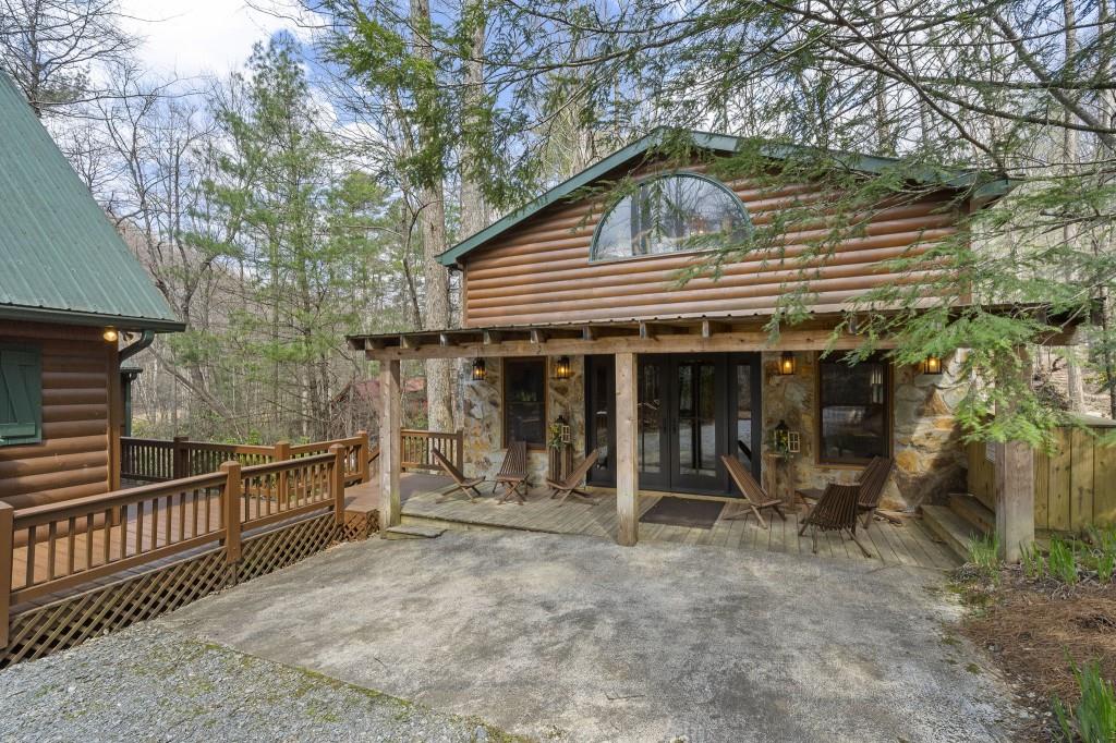 77 Old Covered Bridge Road