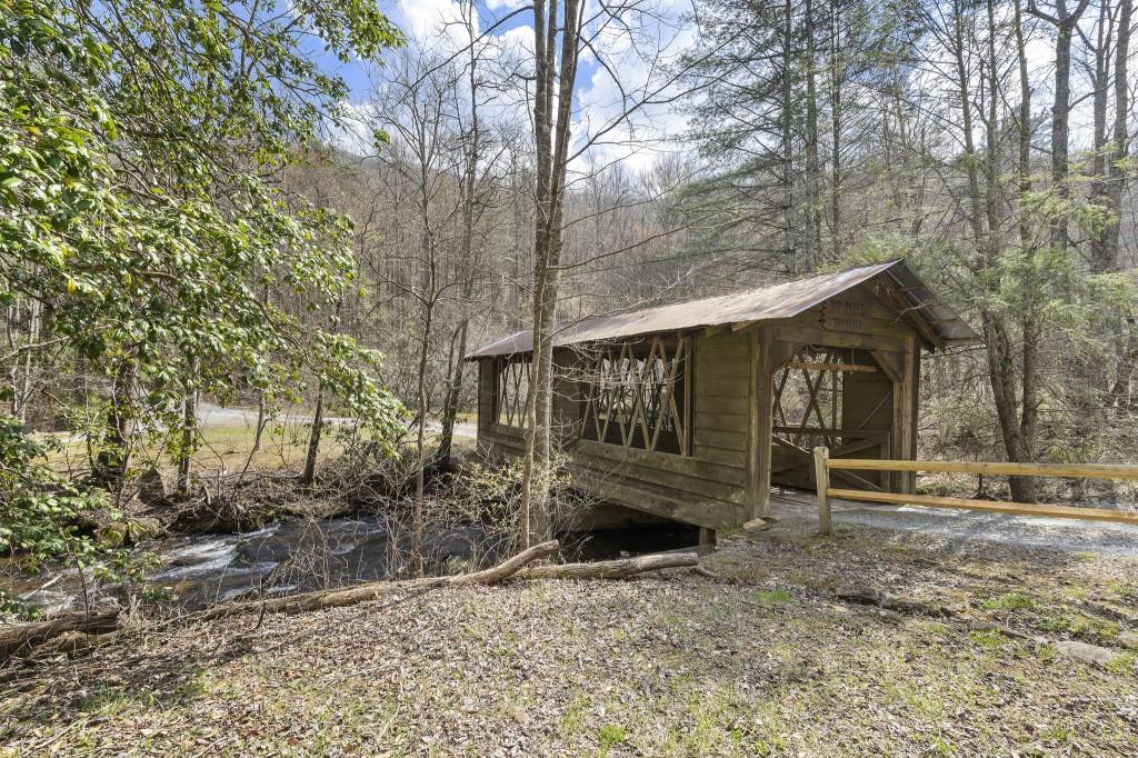 77 Old Covered Bridge Road