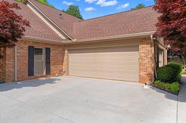 215 Farm Grove Trace