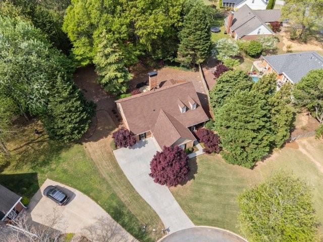 215 Farm Grove Trace