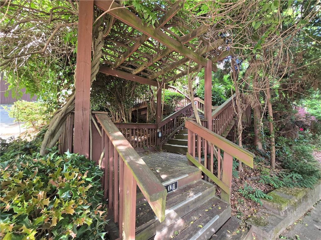 101 Alden Avenue NW Unit E