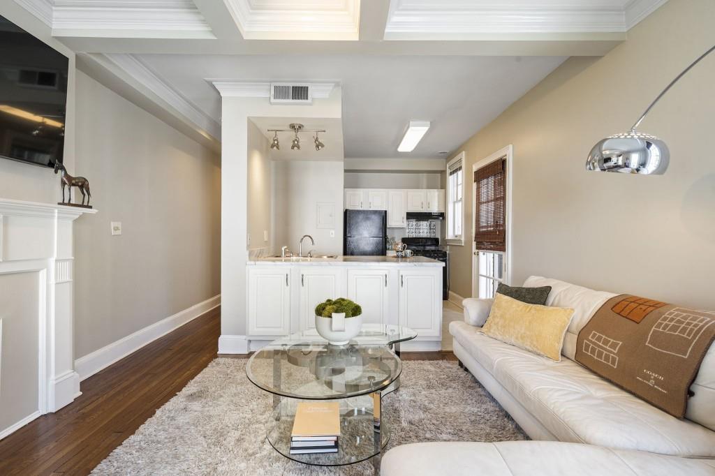 2840 Peachtree Road NW Unit 406