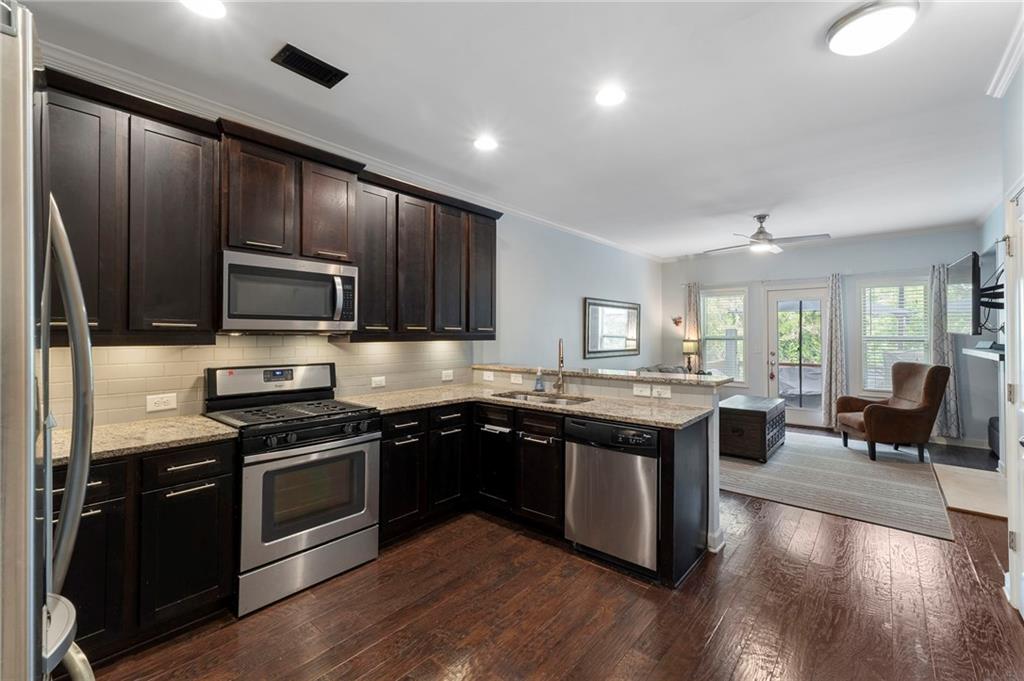 1250 Lavista Circle NE