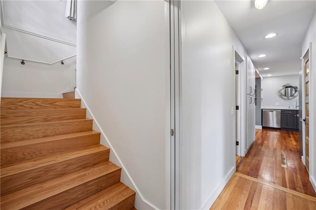 2691 N Thompson Road NE
