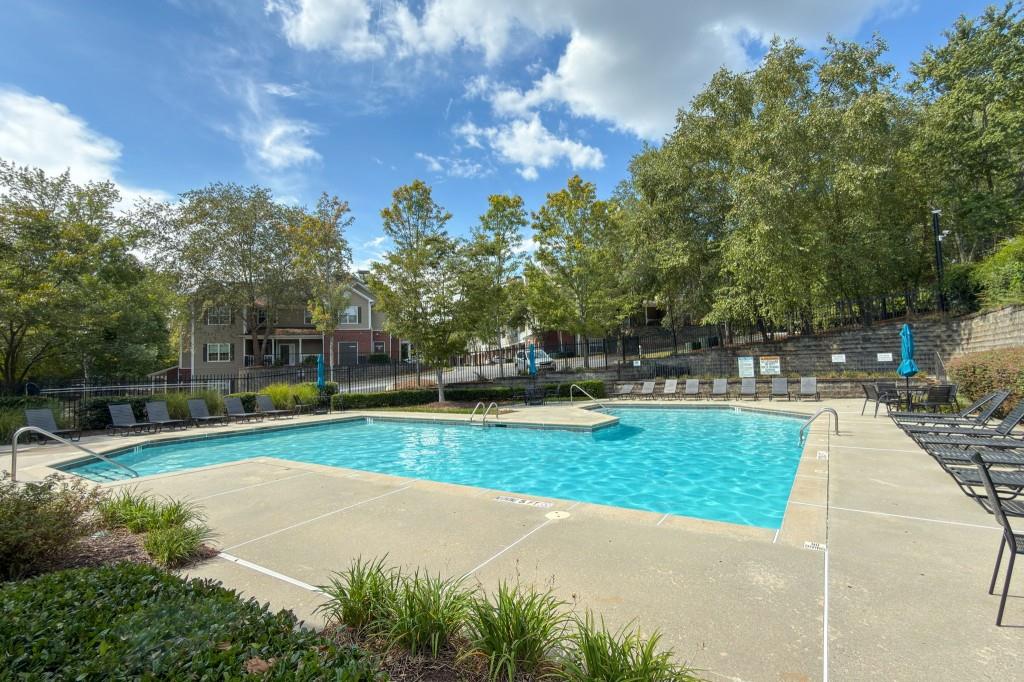 5111 Woodland Lane