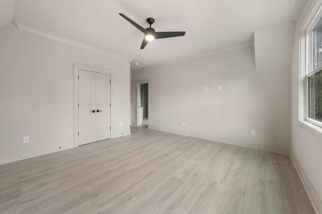 471 Thunder Road