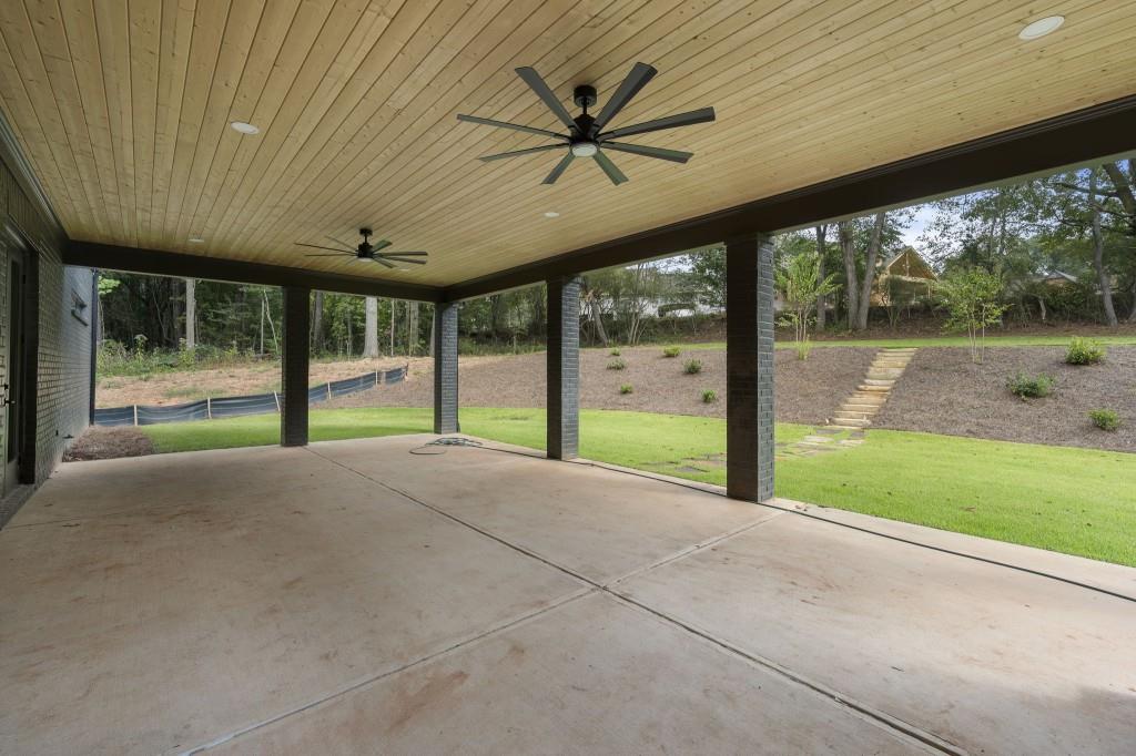 471 Thunder Road