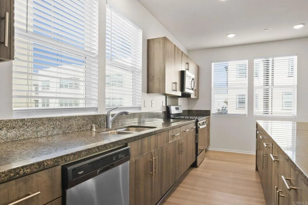 5381 Calle Rockfish Unit 63