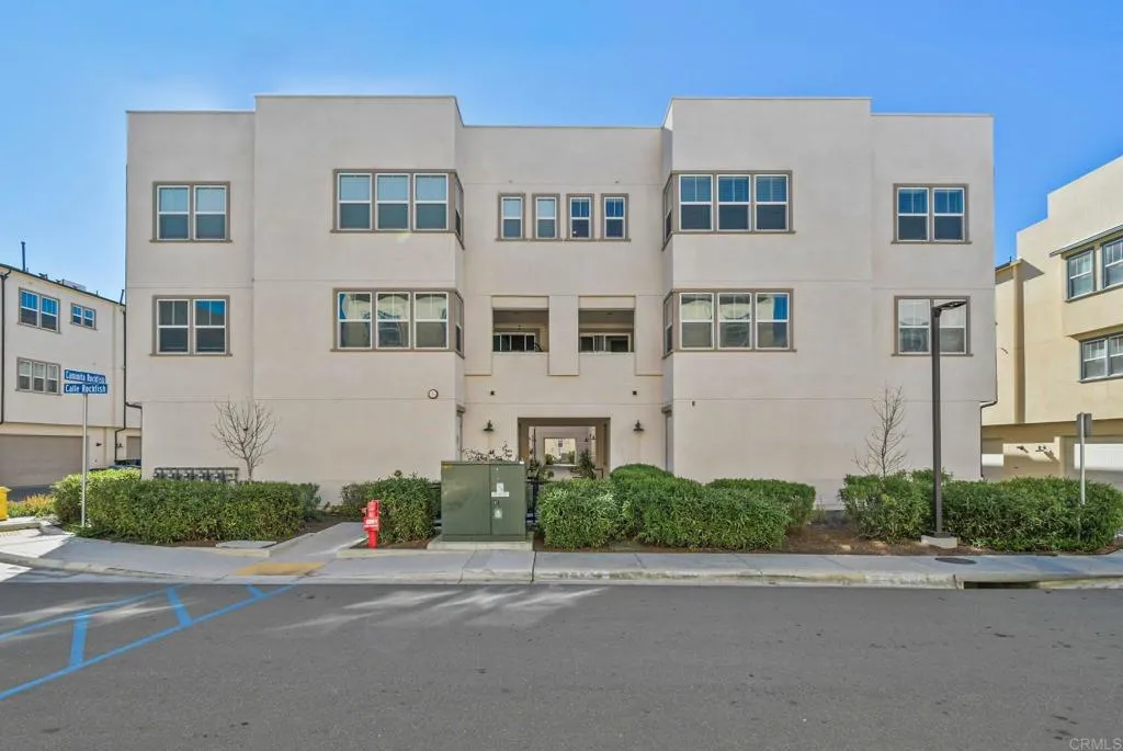 5381 Calle Rockfish Unit 63