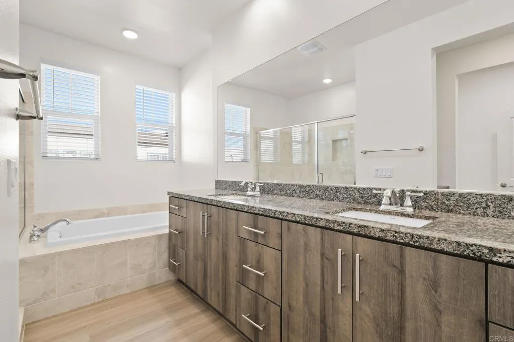 5381 Calle Rockfish Unit 63