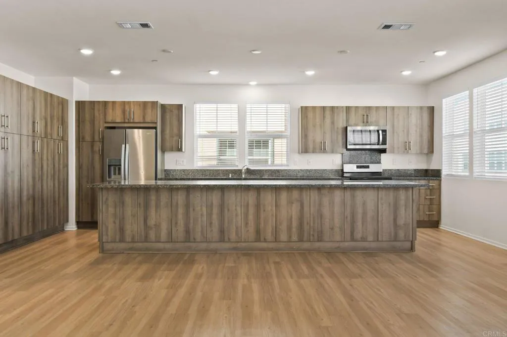 5381 Calle Rockfish Unit 63