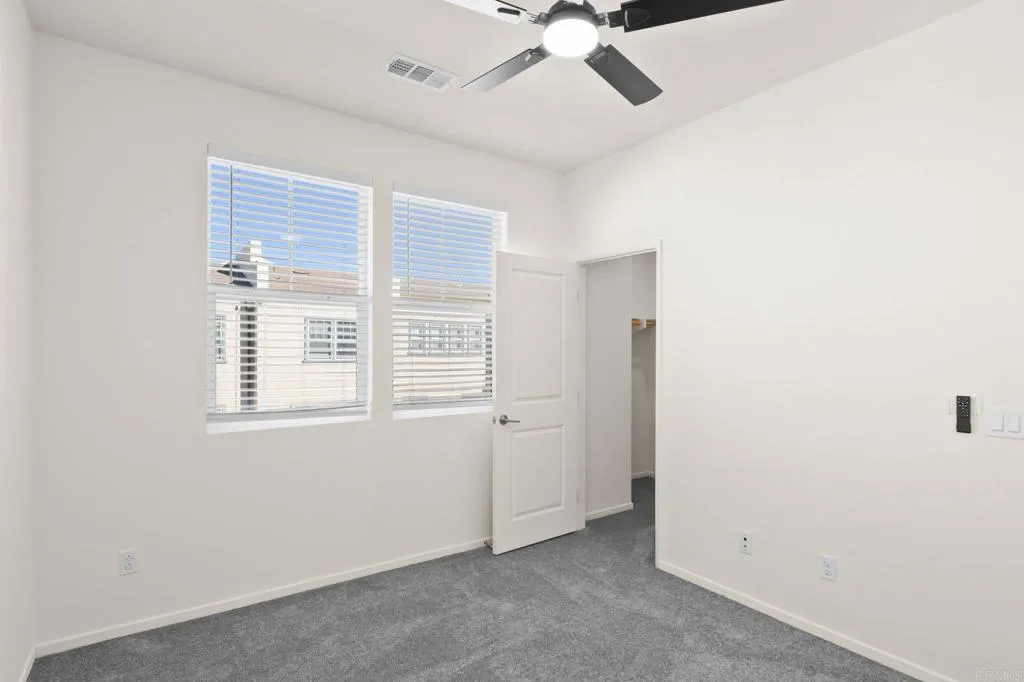 5381 Calle Rockfish Unit 63