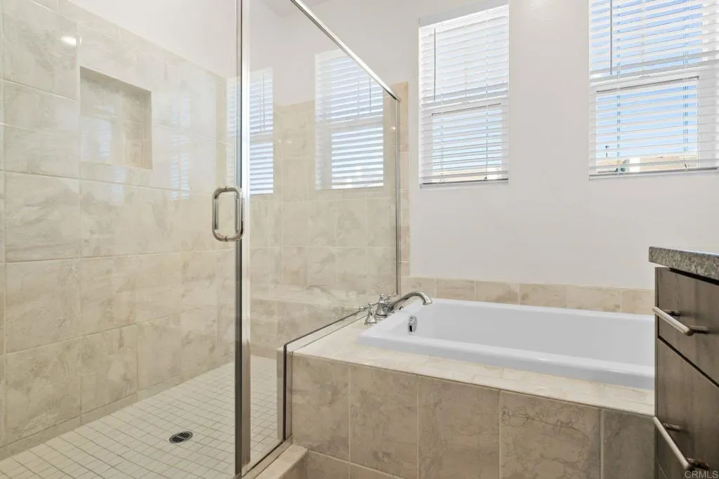 5381 Calle Rockfish Unit 63