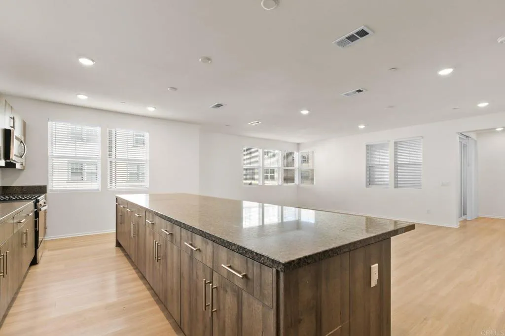 5381 Calle Rockfish Unit 63