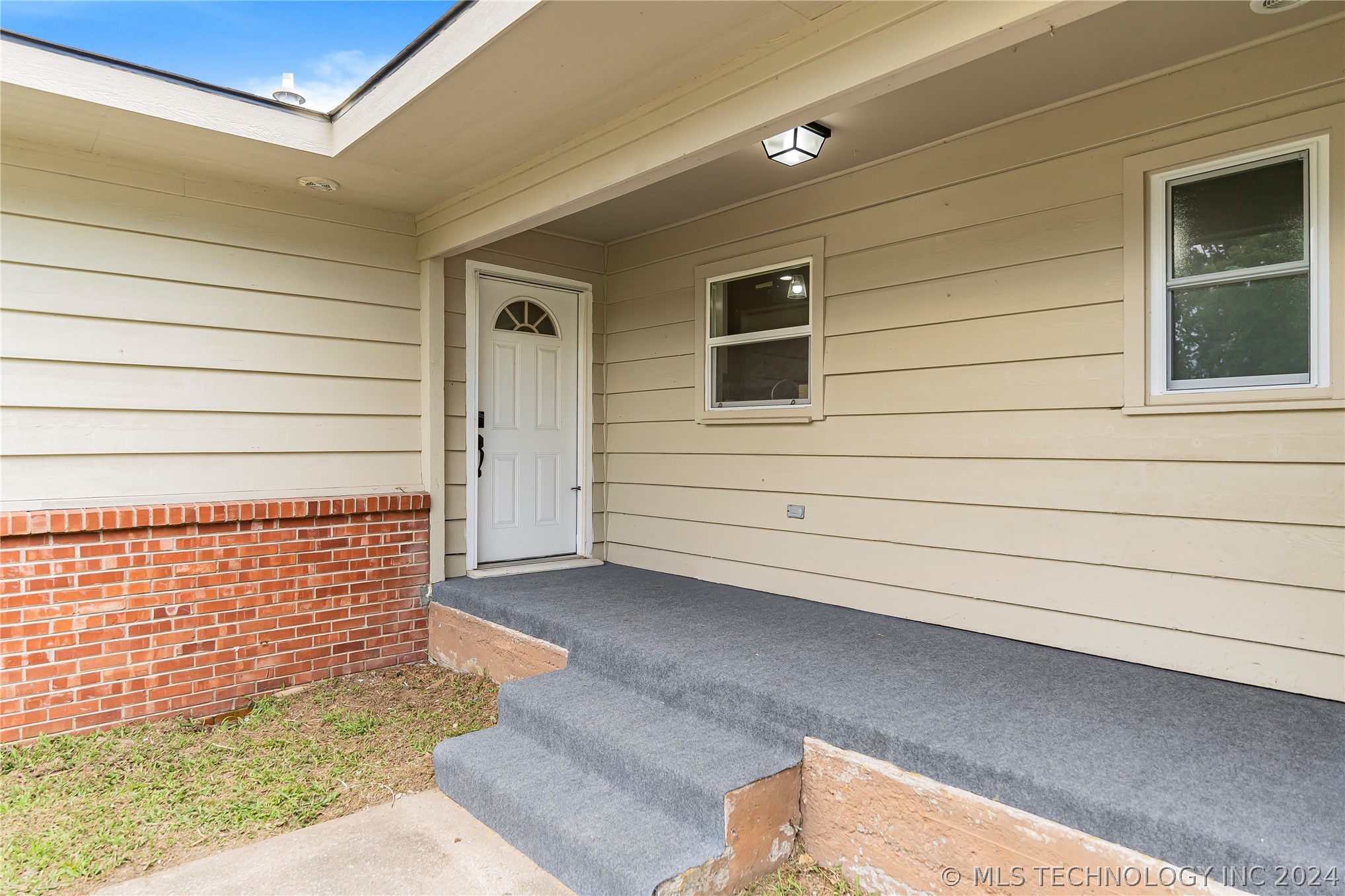 801 SE 11th Street