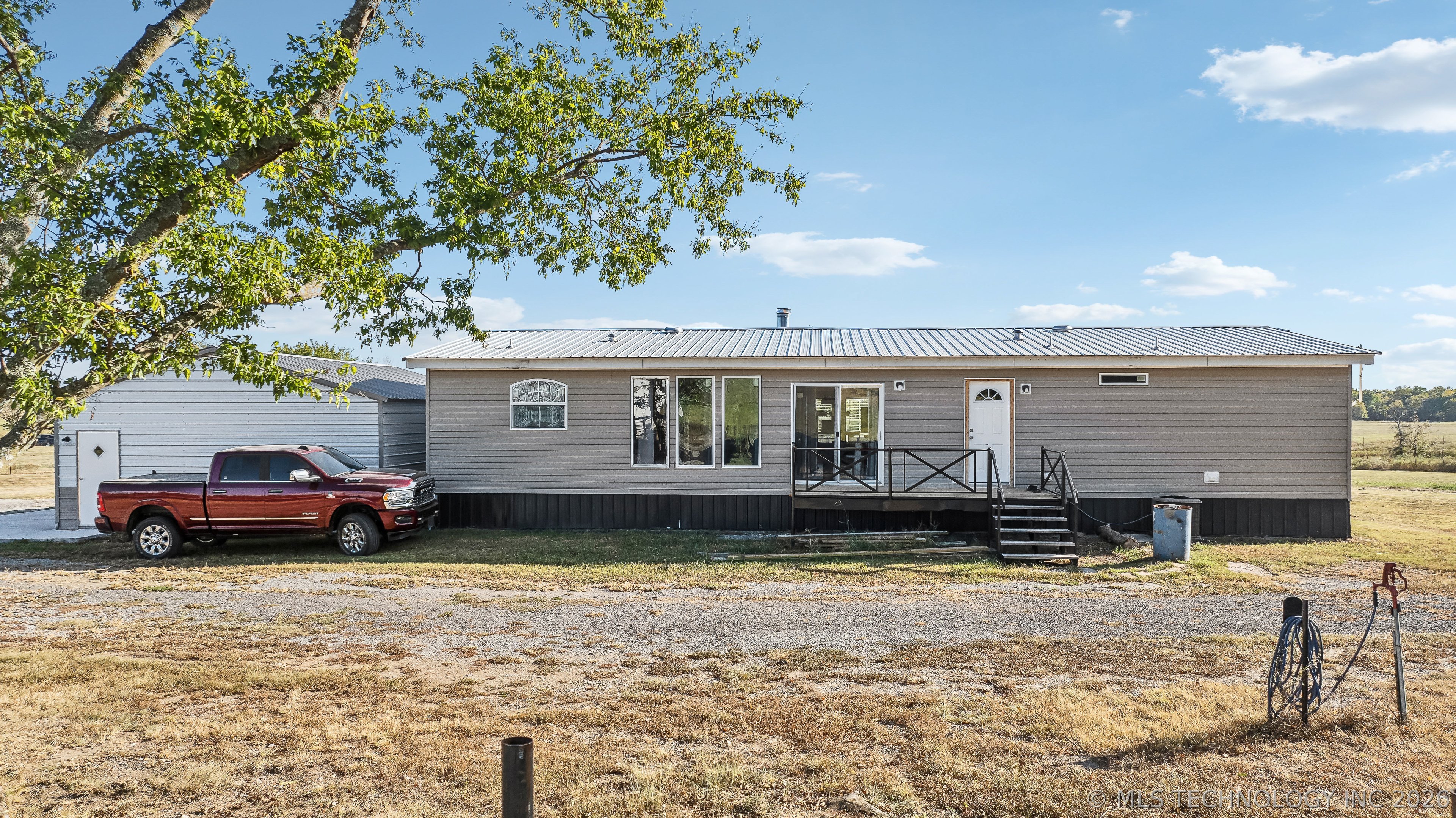 4437 N 428 Road